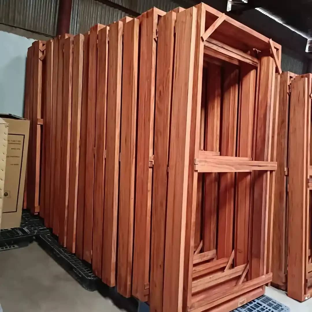 Mehognani Frame (5.75x2.25x84x36) 90653